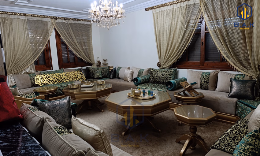 Villa for buy with terrace