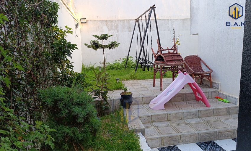 Villa à achat avec terrasse - view 5
