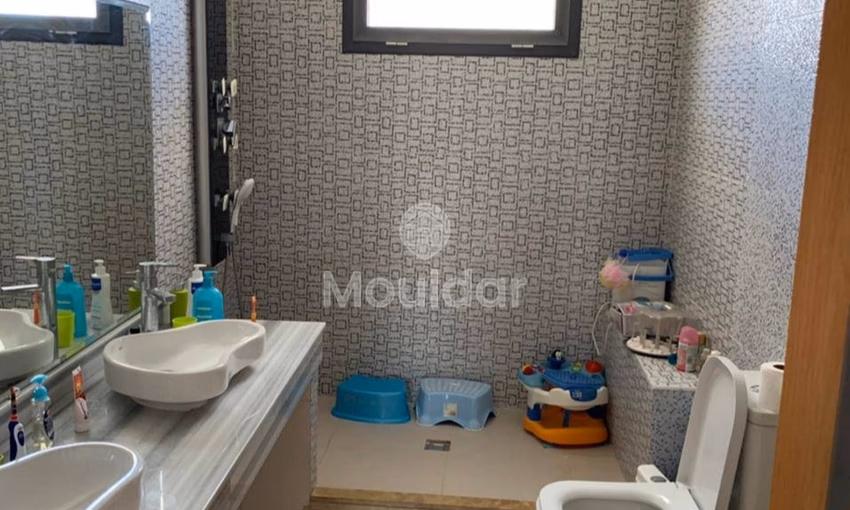 Villa en venta con piscina