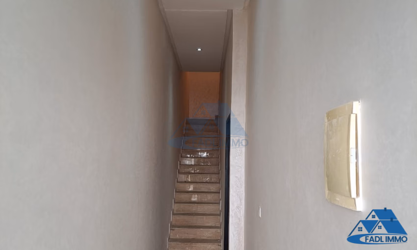 Maison neuve à achat avec terrasse