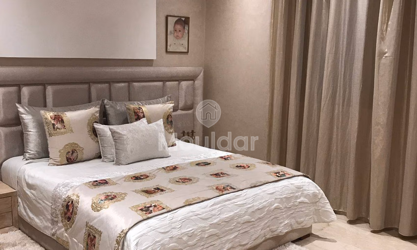 فيلا فاخرة للبيع في مراكش - 4 غرف نوم واسعة