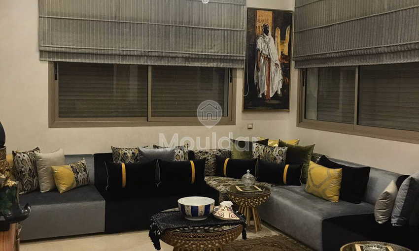 فيلا فاخرة للبيع في مراكش - 4 غرف نوم واسعة