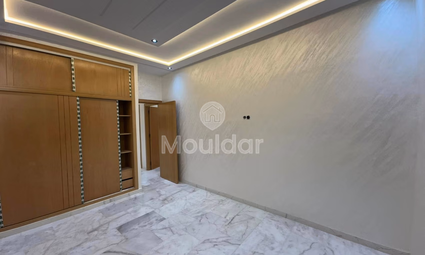 Appartement à vendre, 3 chambres, 166 m² Appartement à vendre, 3 chambres, 166 m²