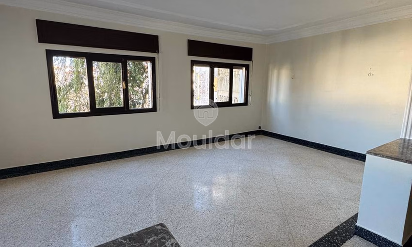 Apartment for rent with terrace
