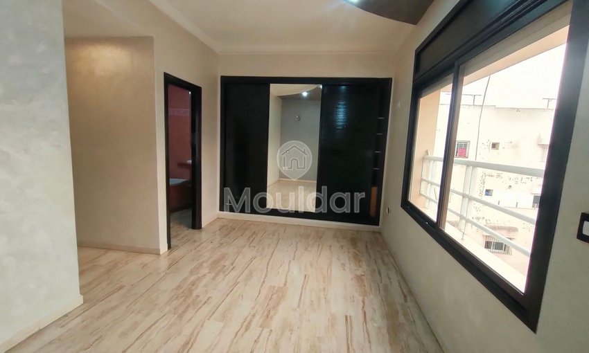 Luminoso appartamento in affitto a Maarif Extension - view 3