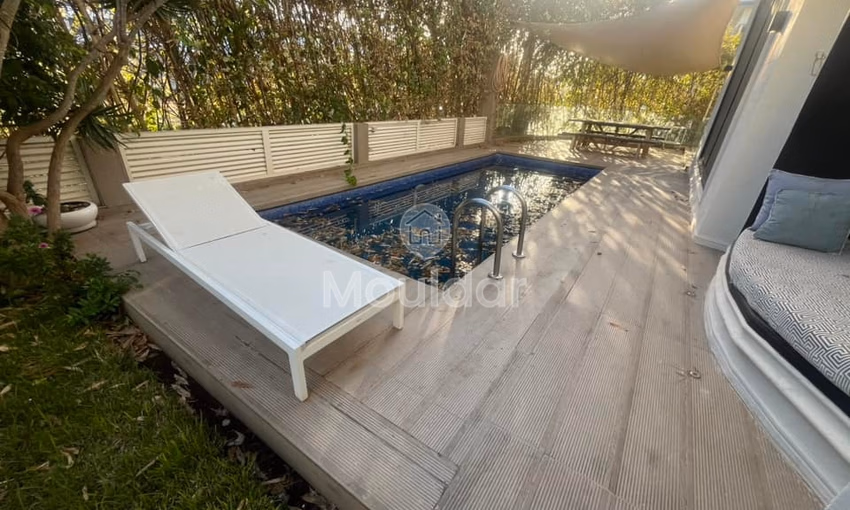 Villa à louer à Dar Bouazza - 3 chambres, 300m²