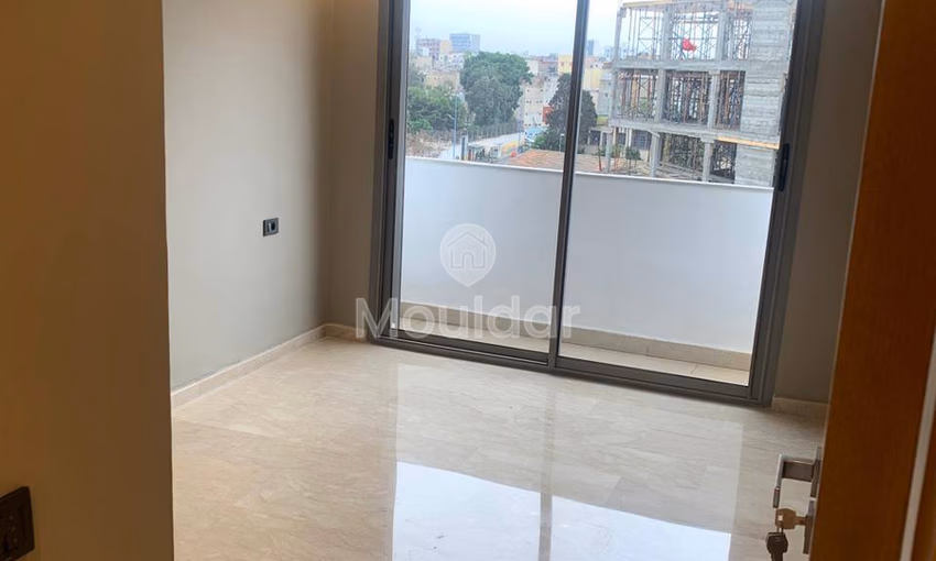Apartamento luminoso en alquiler en el barrio Palmier