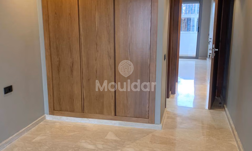 Apartamento luminoso en alquiler en el barrio Palmier