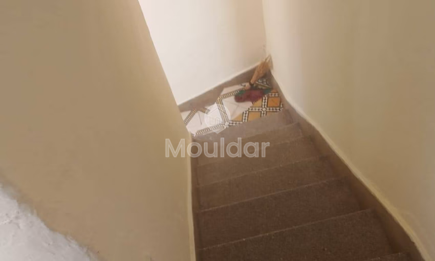 رياض جميل للبيع في مراكش: 5 غرف واسعة رياض جميل للبيع في مراكش: 5 غرف واسعة