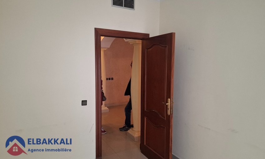 Birinci katta balkonlu satılık daire - view 5