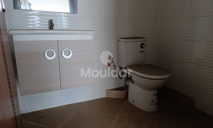 مكتب للإيجار بمساحة 87م²، غرفة واحدة، مركز القنيطرة، الطابق الأول. - view 6