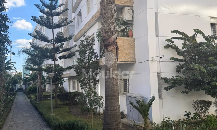 Apartamento espacioso en Tánger en residencia segura Apartamento espacioso en Tánger en residencia segura