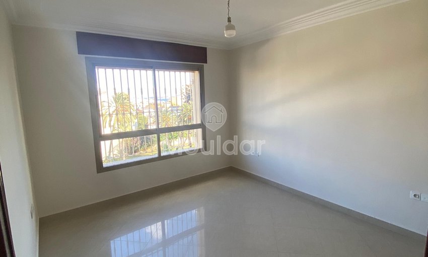 Apartamento luminoso com 3 quartos para alugar em Malabata, Tanger - view 2