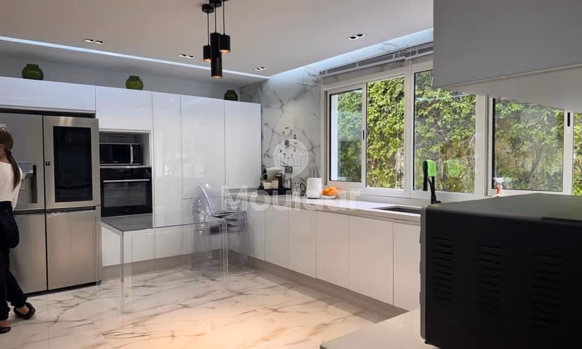 Villa spacieuse à vendre à Aïn Borja, Casablanca, 4 chambres. Villa spacieuse à vendre à Aïn Borja, Casablanca, 4 chambres.