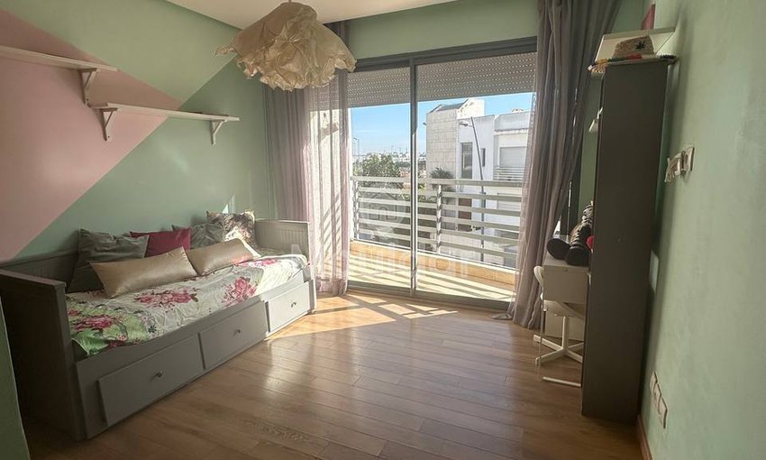 Villa spacieuse à vendre à Dar Bouazza, 5 chambres, 210m². - view 7