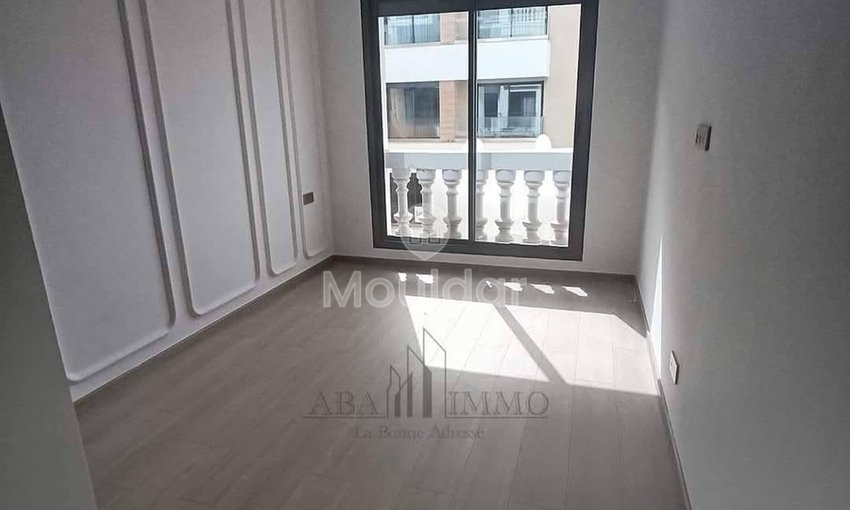 Nieuwe luxe studio te huur in Maarif, Casablanca - view 3
