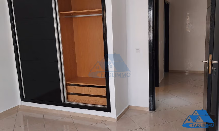 شقة أنيقة للإيجار واجهة بميموزا القنيطرة شقة أنيقة للإيجار واجهة بميموزا القنيطرة