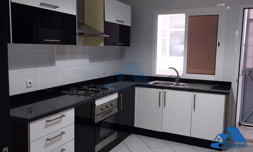 شقة أنيقة للإيجار واجهة بميموزا القنيطرة شقة أنيقة للإيجار واجهة بميموزا القنيطرة