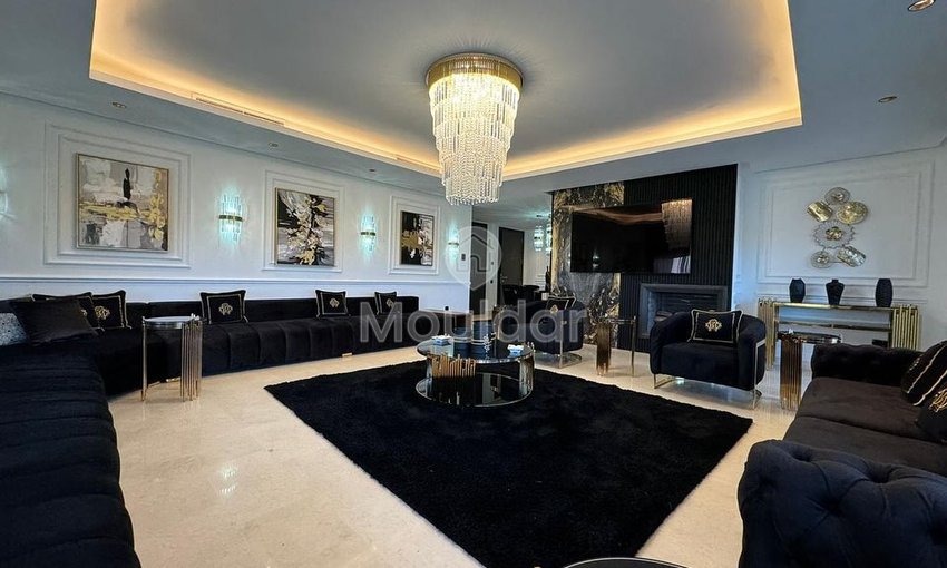 شقة مفروشة للإيجار في عين دياب