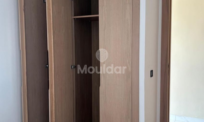 Neues Studio mit Balkon im Viertel der Krankenhäuser - view 5