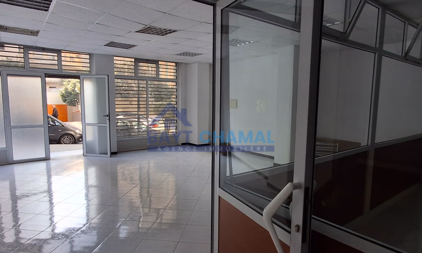 محل تجاري للإيجار في طنجة