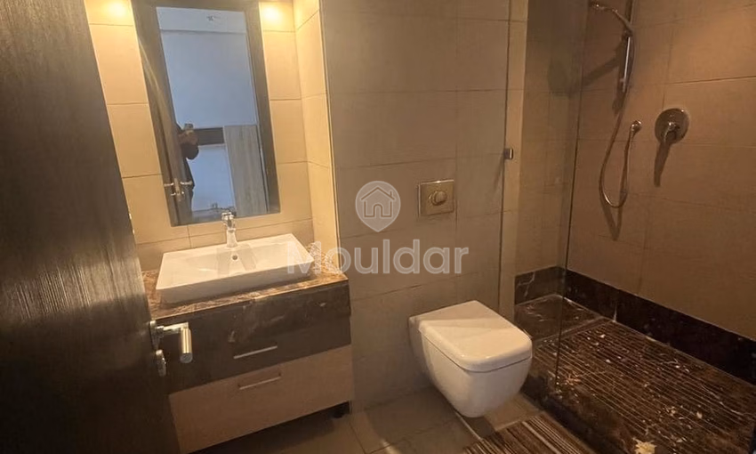 Studio à louer à Aïn Diab, Casablanca - 70m², 1 chambre. Studio à louer à Aïn Diab, Casablanca - 70m², 1 chambre.