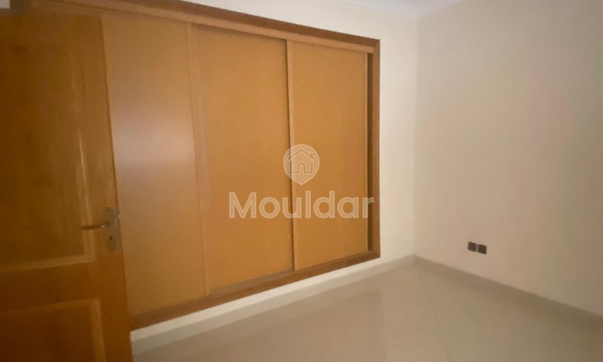 مكتب بمساحة 215م² للإيجار في طنجة - 3 غرف - view 6