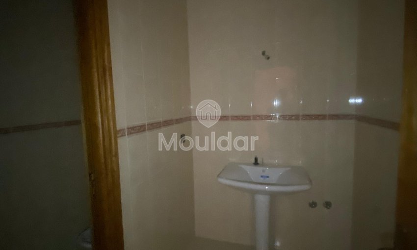 مكتب بمساحة 215م² للإيجار في طنجة - 3 غرف - view 15