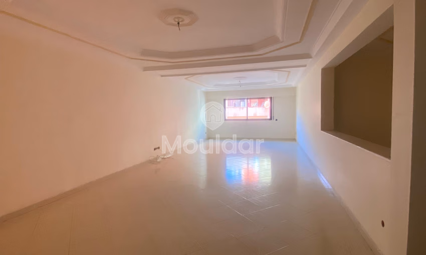 Oficina de 215m² en alquiler en Tánger - 3 habitaciones