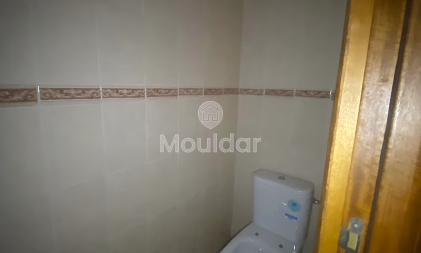 Oficina de 215m² en alquiler en Tánger - 3 habitaciones