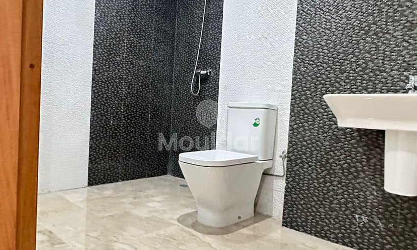 Elementary title - view 11