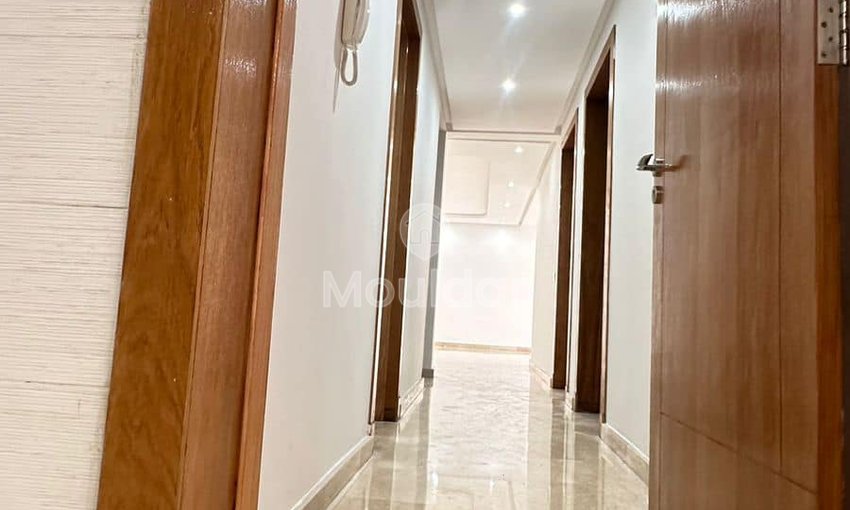 Elementary title - view 7