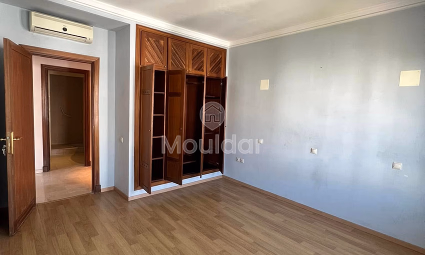Appartement Chic à Louer à Agadir - Marina, 150m²