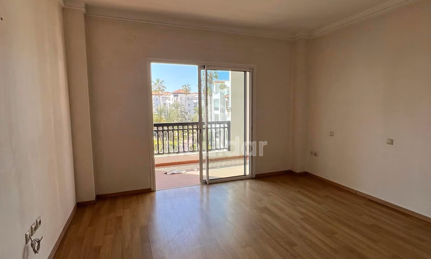 Appartement Chic à Louer à Agadir - Marina, 150m²
