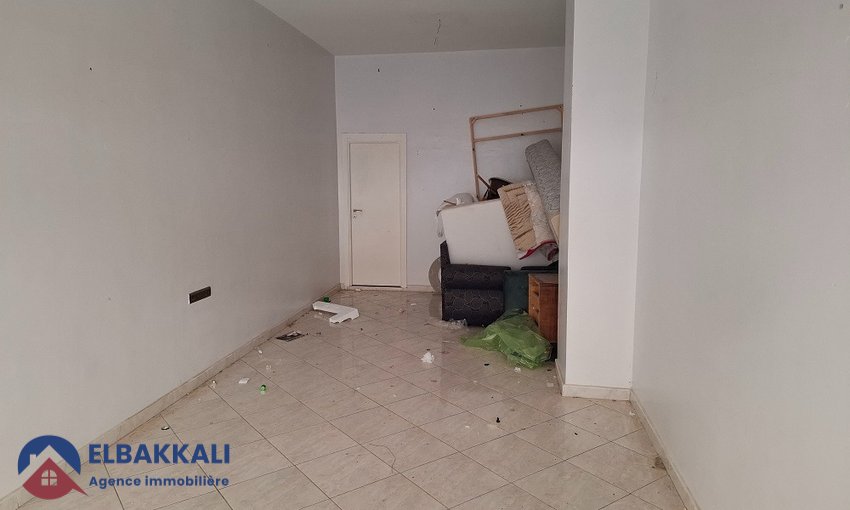 محل تجاري للإيجار في طنجة، قطاع مرجان - 30م². - view 3