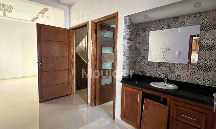 شقة رائعة تتكون من 3 غرف نوم للإيجار في السعيدية، الطابق الثاني - view 6