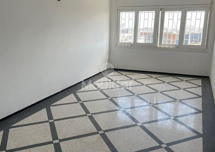 مكتب للإيجار بمساحة 90 متر مربع في الدار البيضاء-المعري، مع 3 غرف. - view 5