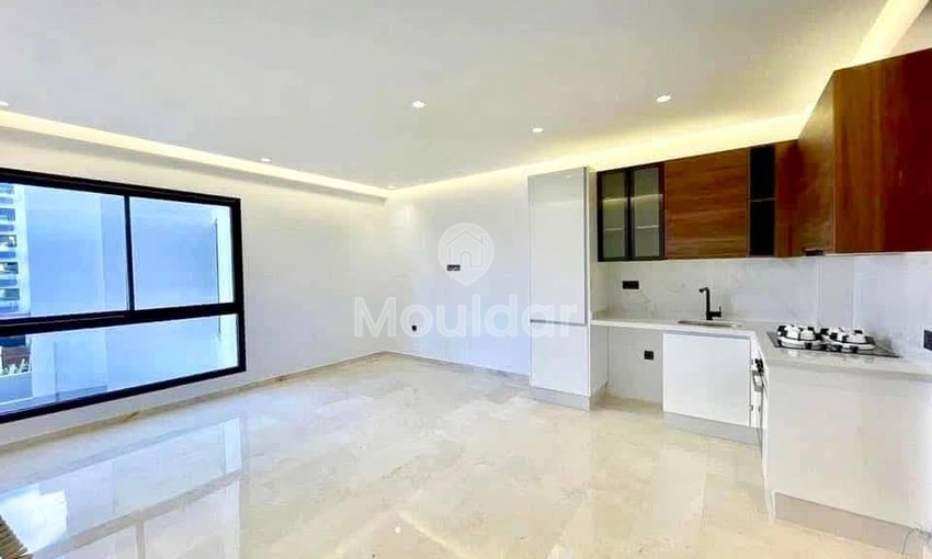 Studio Vide à Louer dans le Quartier des Hôpitaux