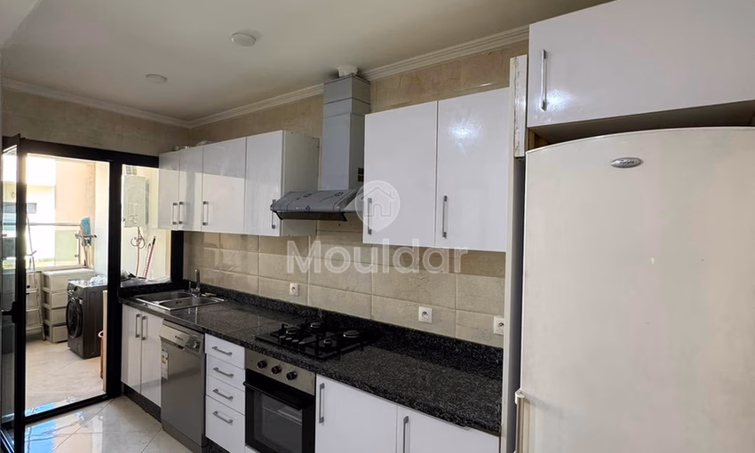 Appartement lumineux de 2 chambres à louer à Merkala, Tanger Appartement lumineux de 2 chambres à louer à Merkala, Tanger