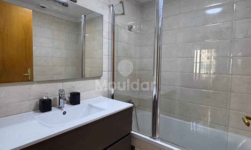 Appartement lumineux de 2 chambres à louer à Merkala, Tanger Appartement lumineux de 2 chambres à louer à Merkala, Tanger