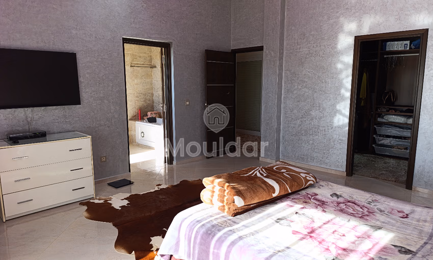 Ferme à Vendre à Tifelt : 50 000 m² Agréables Ferme à Vendre à Tifelt : 50 000 m² Agréables