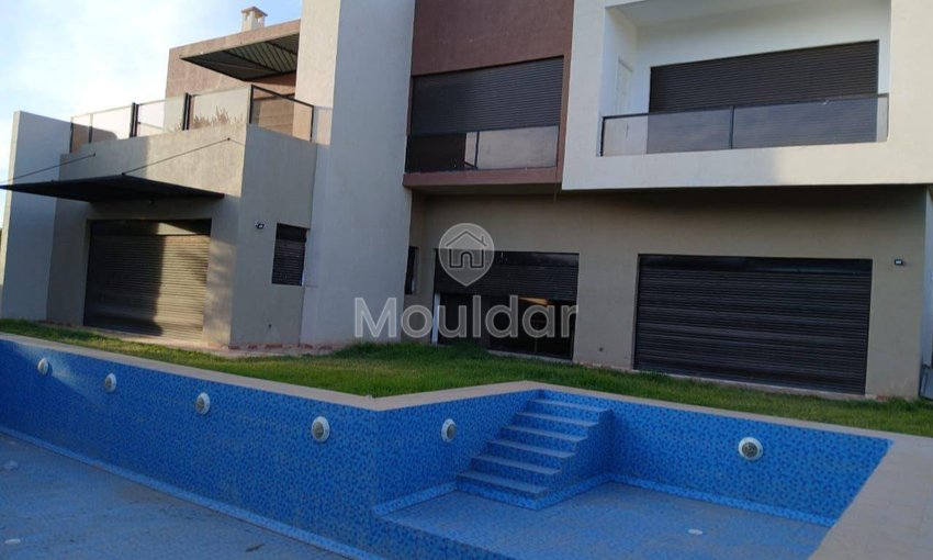 Luxury Villa for Sale in Marrakech - Sidi Abdellah Ghiat - view 3