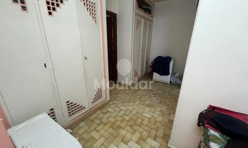 Large apartment to renovate in the Gauthier neighborhood - view 11