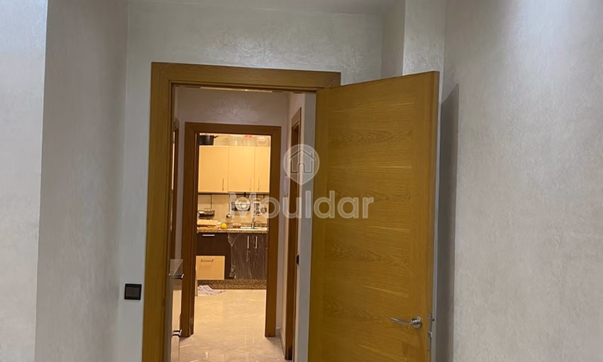 للبيع: شقة من 3 غرف نوم في طنجة، 80م² من السحر