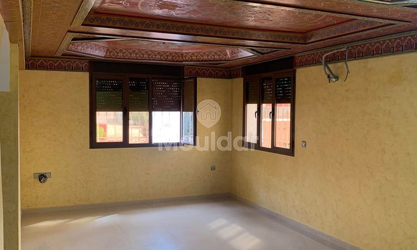 Villa spacieuse avec piscine à vendre à Agadir  