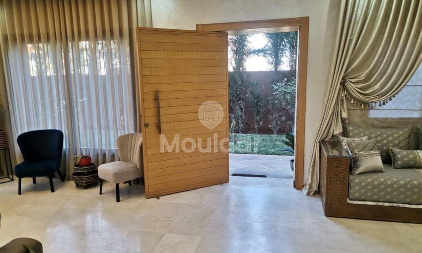 Villa for Sale in Marrakech Targa: Elegance and Space - view 3
