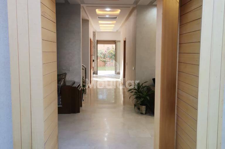 Villa for Sale in Marrakech Targa: Elegance and Space - view 7