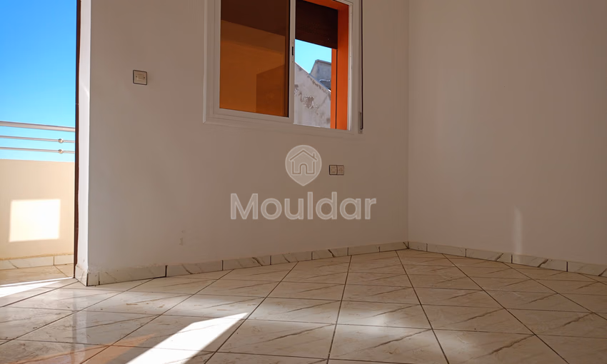 Apartment 80m² for sale in Ksar el-Kebir - 2 Bedrooms