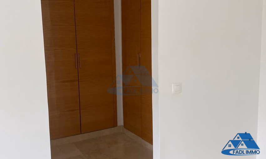 SPACIOUS APARTMENT FOR RENT IN EL MENZEH SPACIOUS APARTMENT FOR RENT IN EL MENZEH