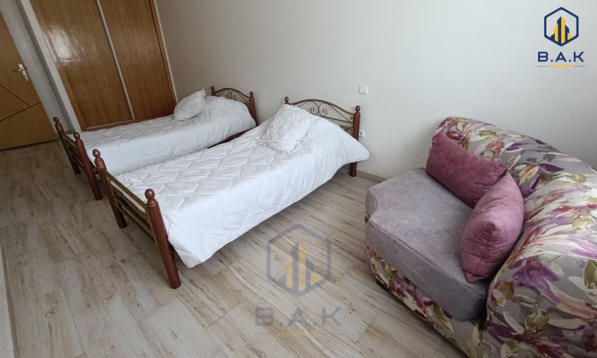Apartment for rent in the upper town - view 8
